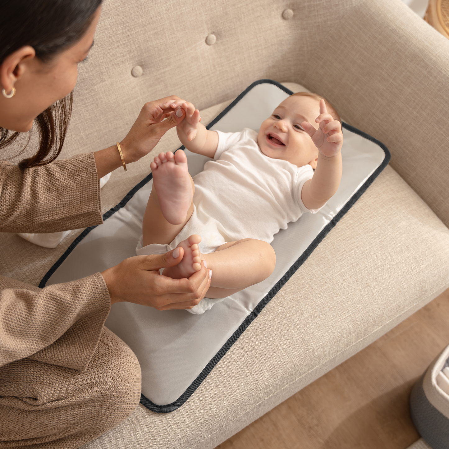 Compact Changing Pad - Solid Black