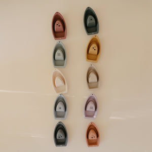 Bath Boats | Mushie - additional view