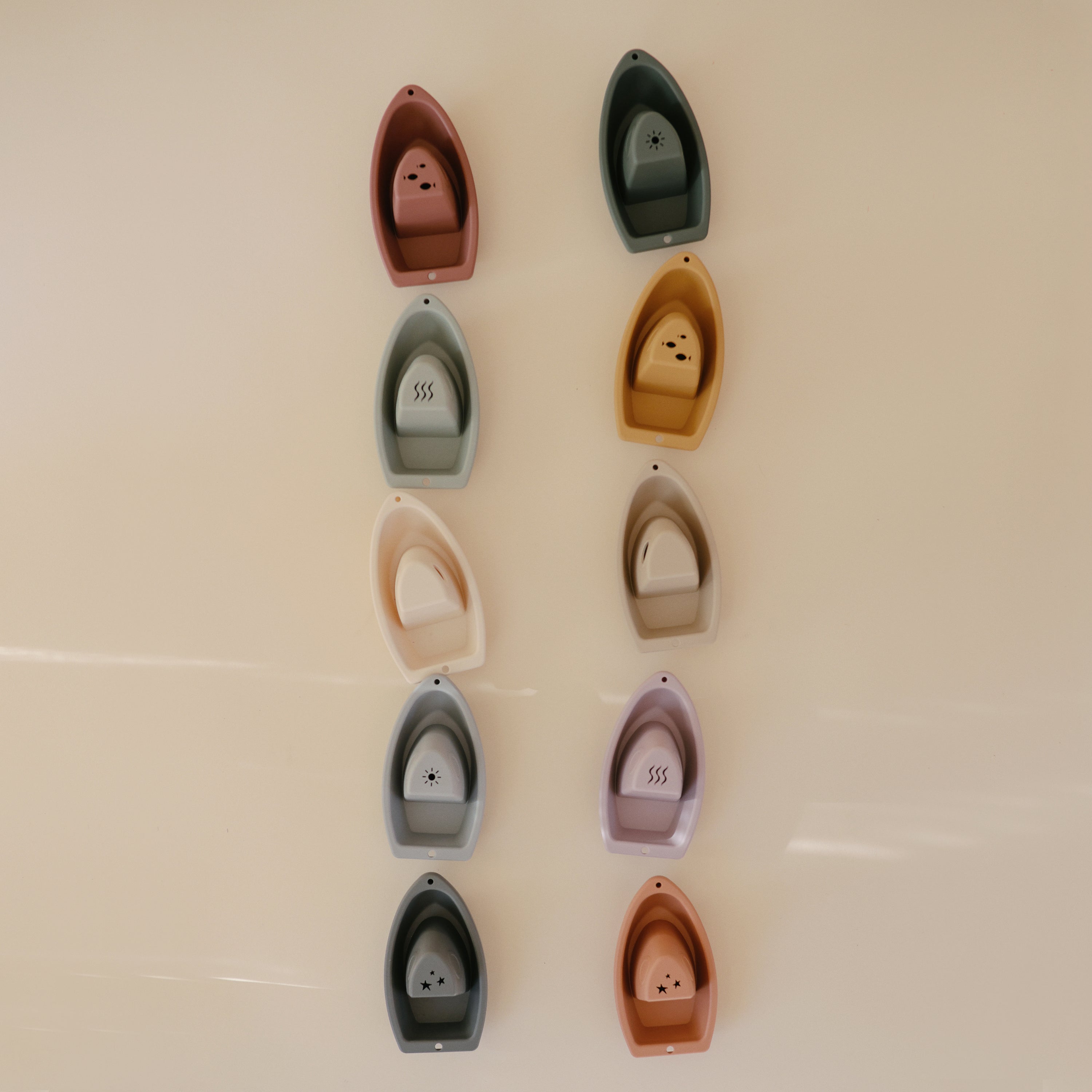 Bath Boats | Mushie - additional view