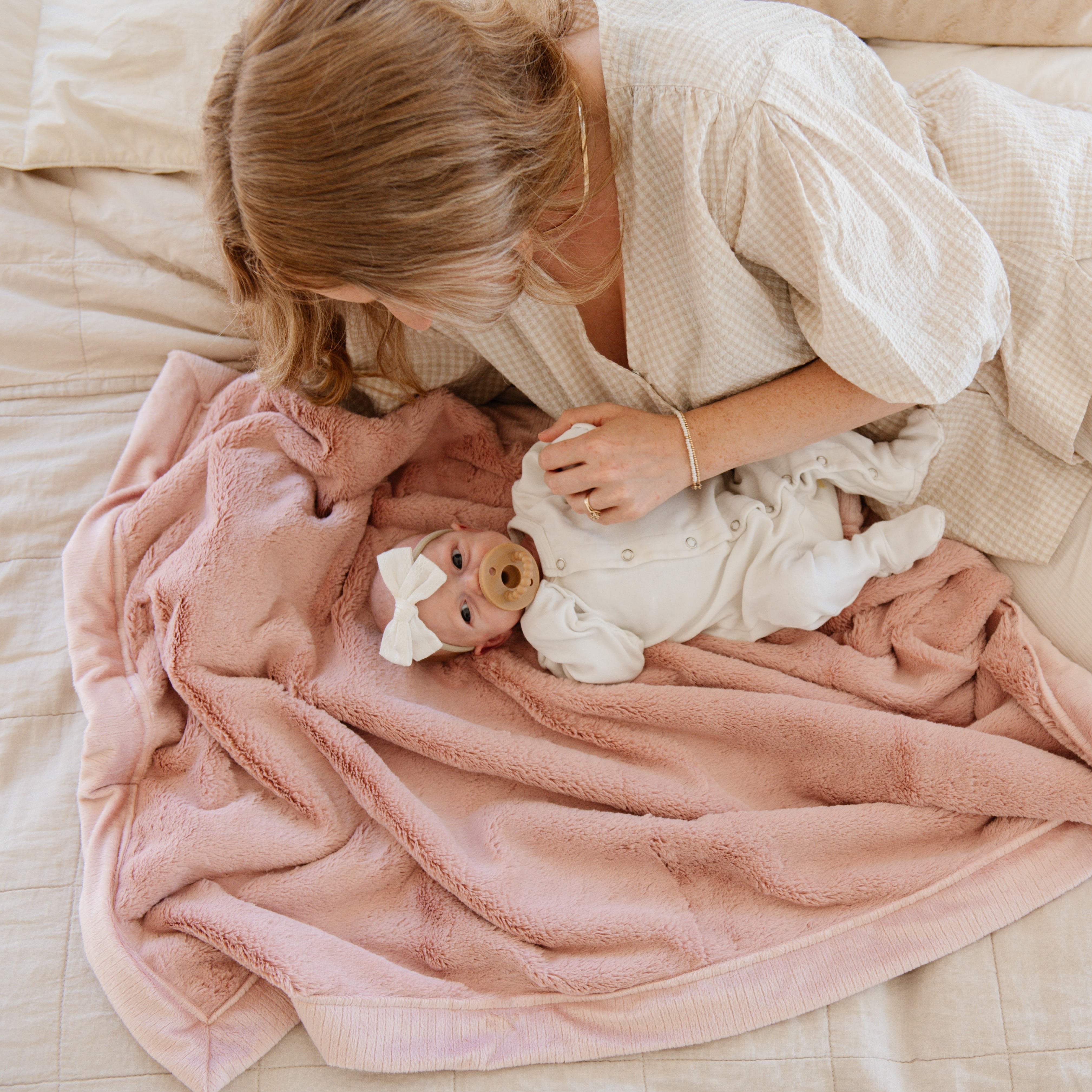LUSH RECEIVING BLANKETS | Saranoni - additional view