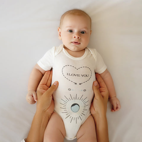 Kahlmi Massage Me! Onesie (0-6 months)