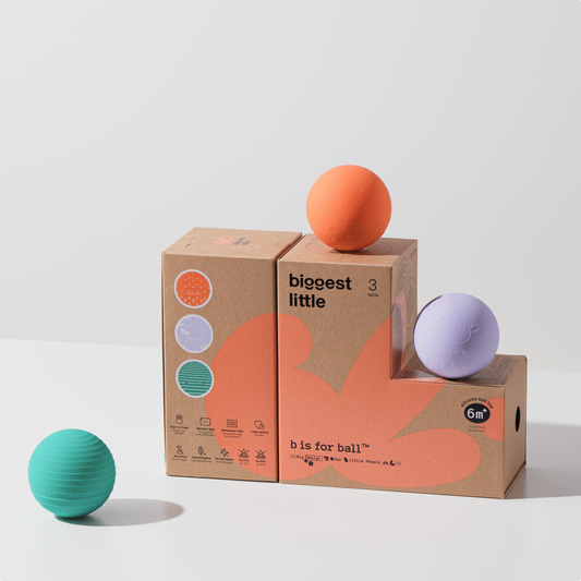 Montessori-Inspired "L" Shaped Box, 3 Ball-Set