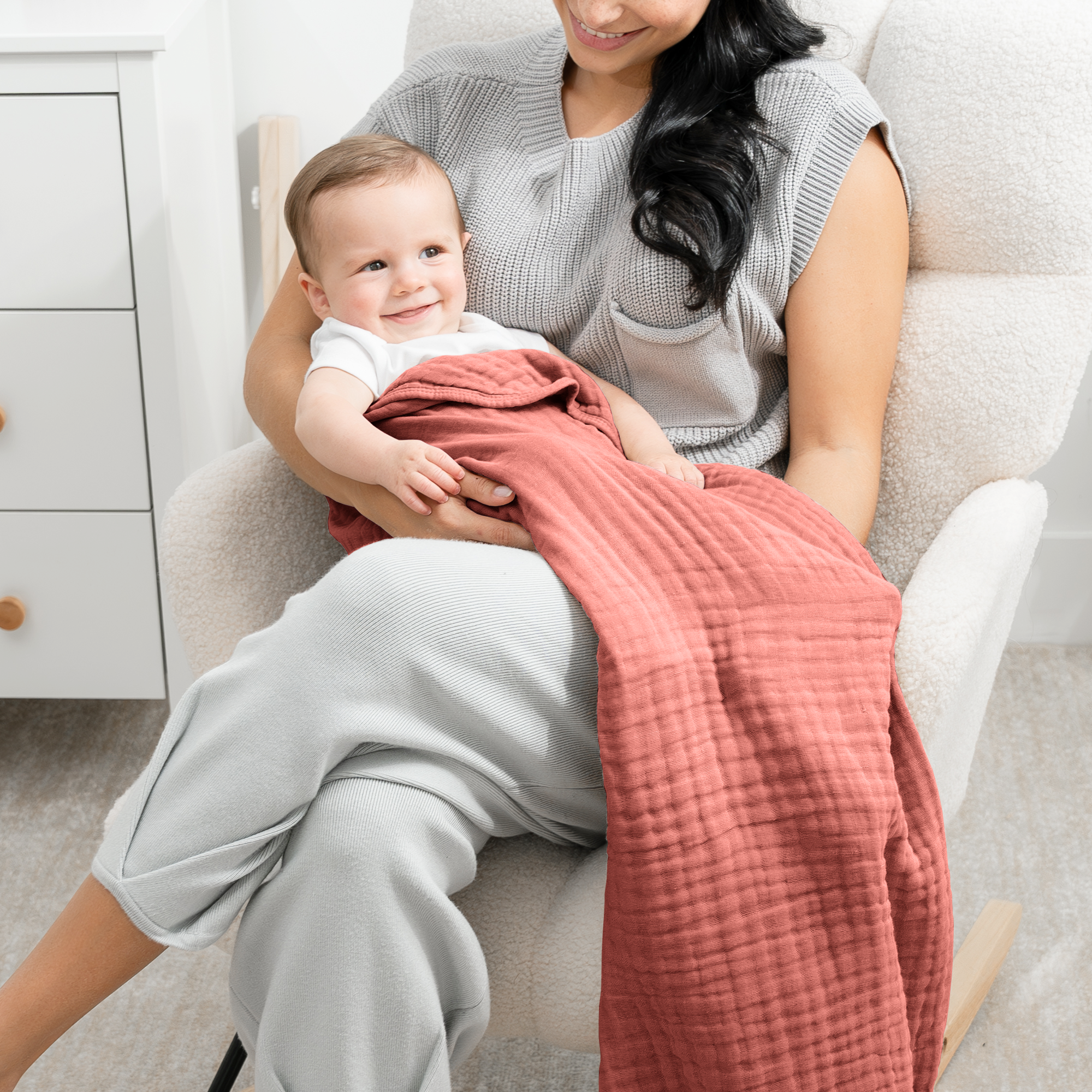 Baby Muslin Blanket in Dusty Rose | Comfy Cubs - additional view