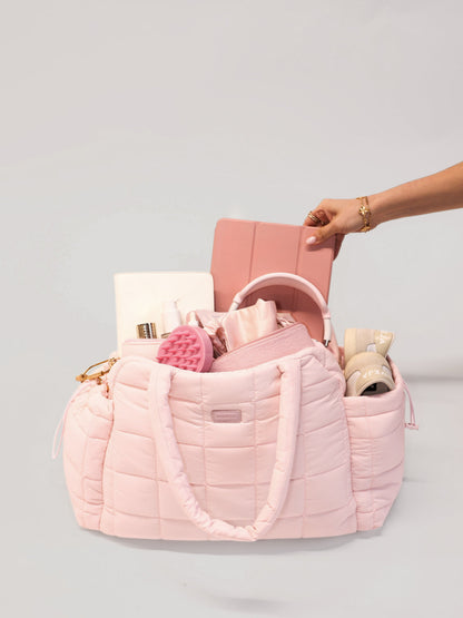 the weekender duffle bag