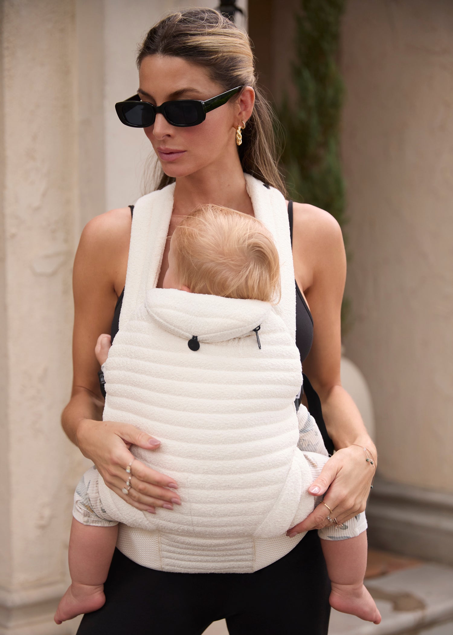 The Armadillo Baby Carrier - Cloud | BUMPSUIT - additional view
