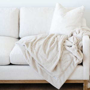 LUSH THROW BLANKETS | Saranoni - additional view