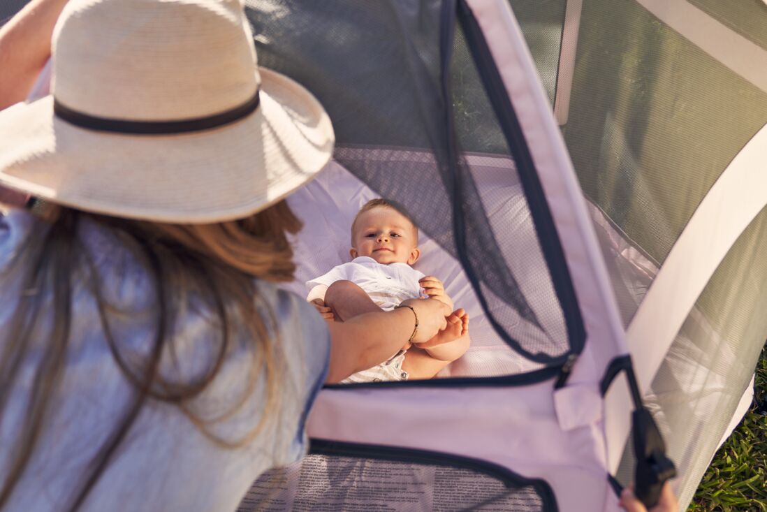 Pop 'N Go™ Playpen | The California Beach Co. - additional view