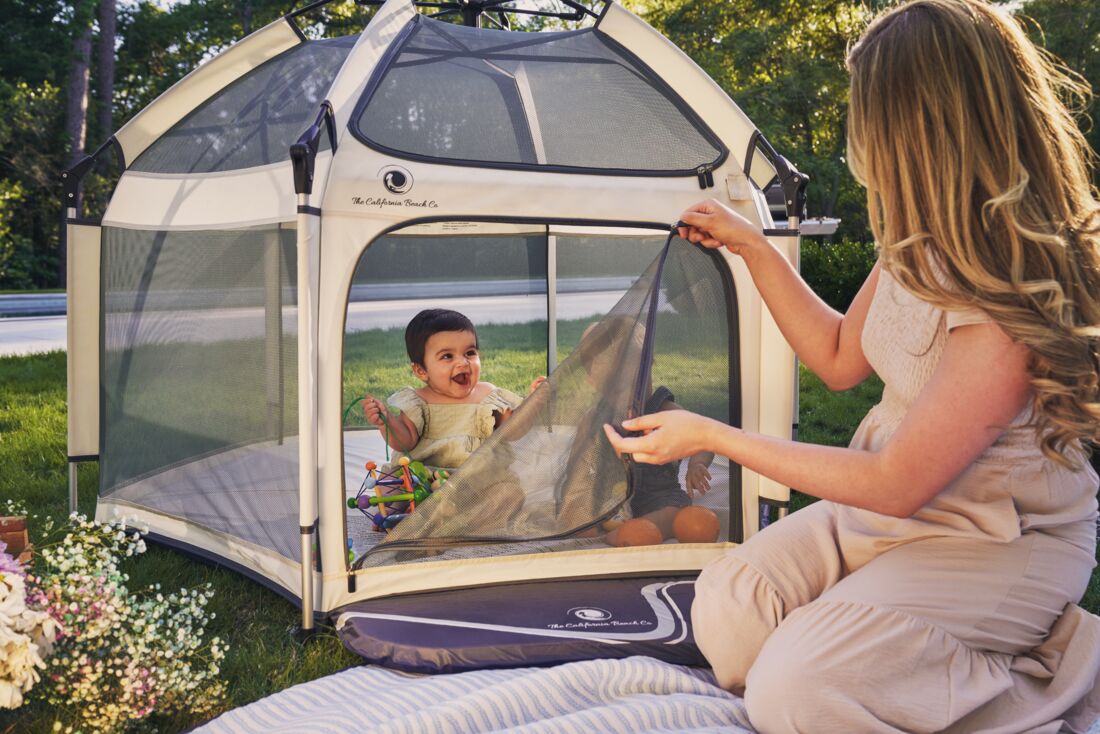 Pop 'N Go™ Playpen | The California Beach Co. - additional view