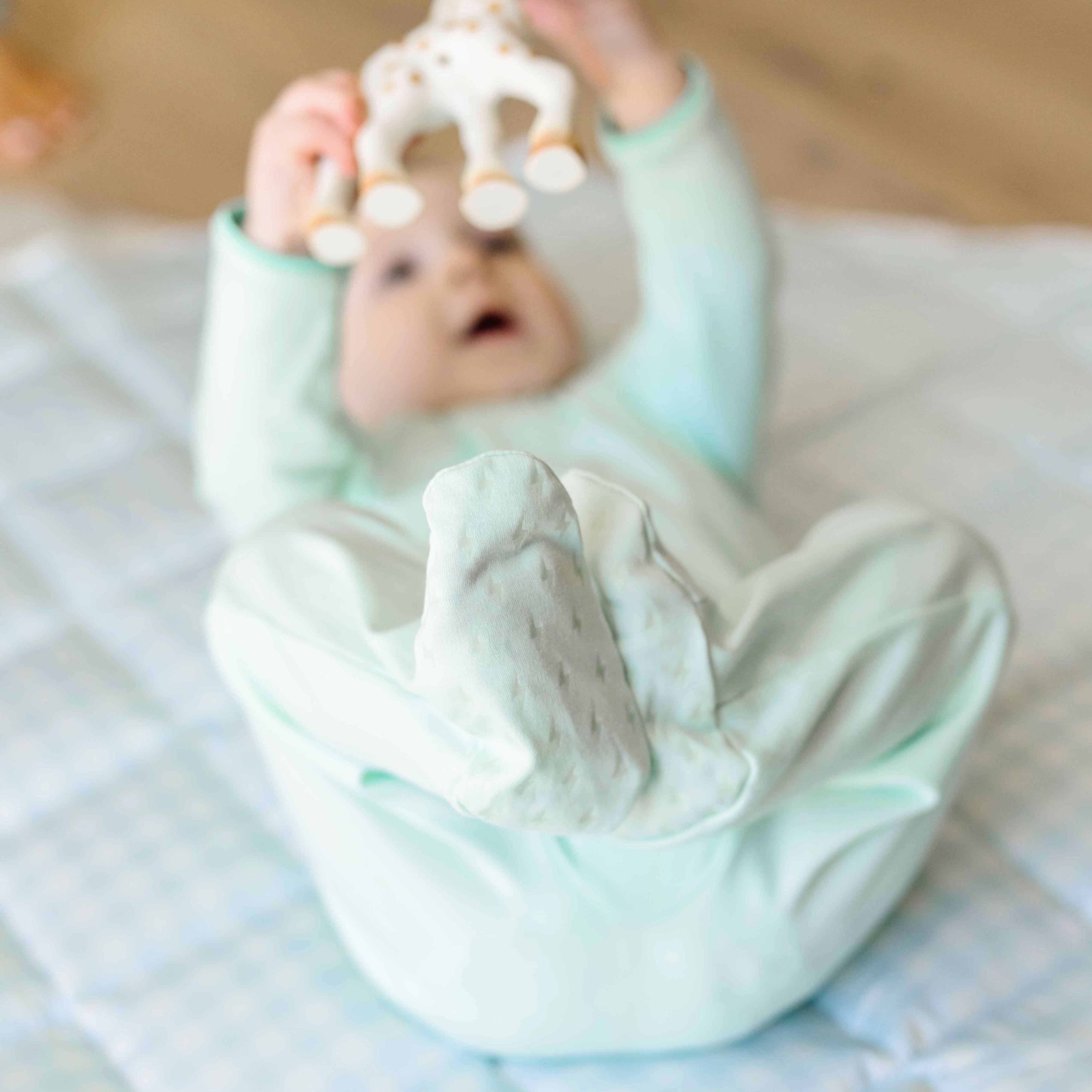 Magnetic Footie - Fresh Mint | Babynetic - additional view
