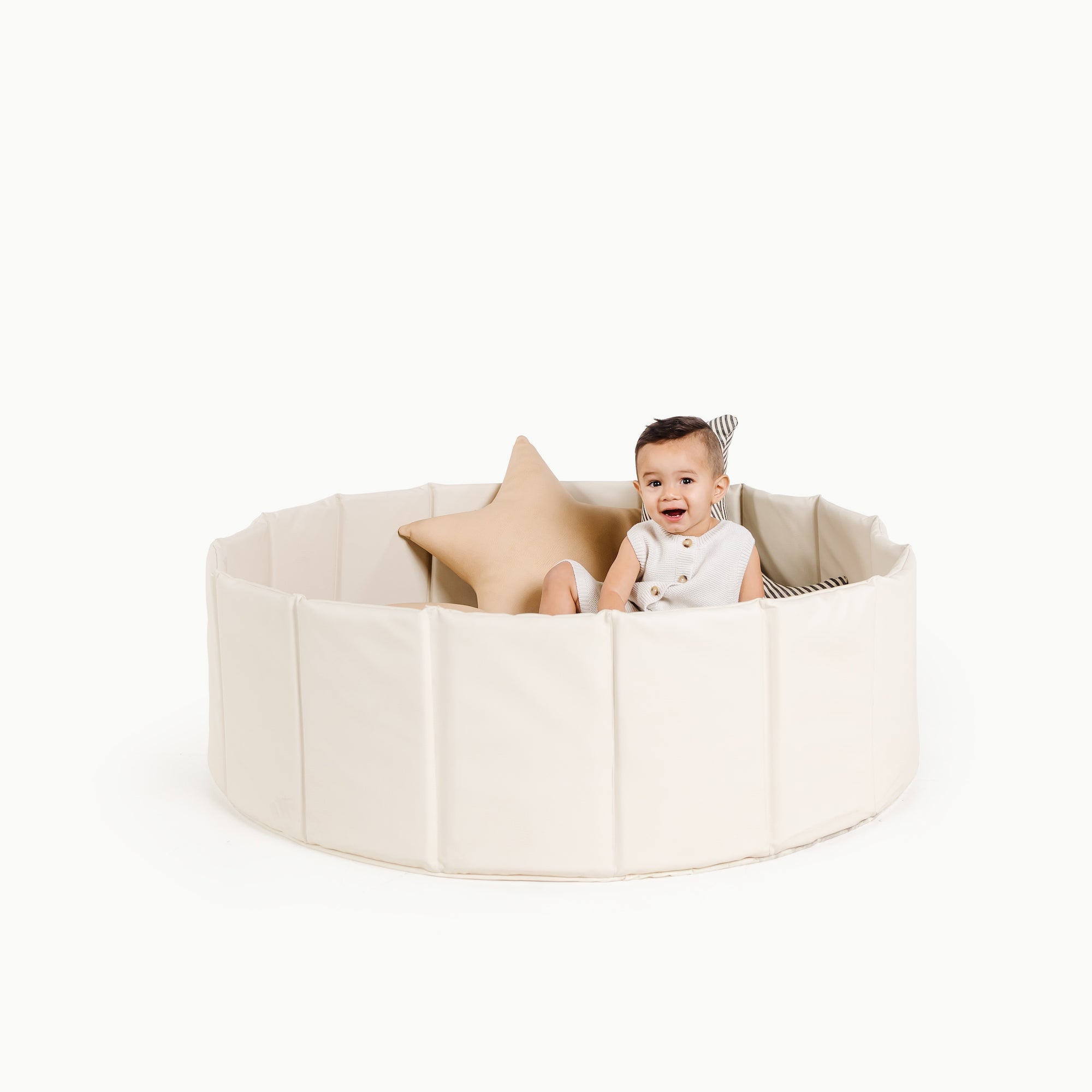 Ball Pit | Gathre - additional view
