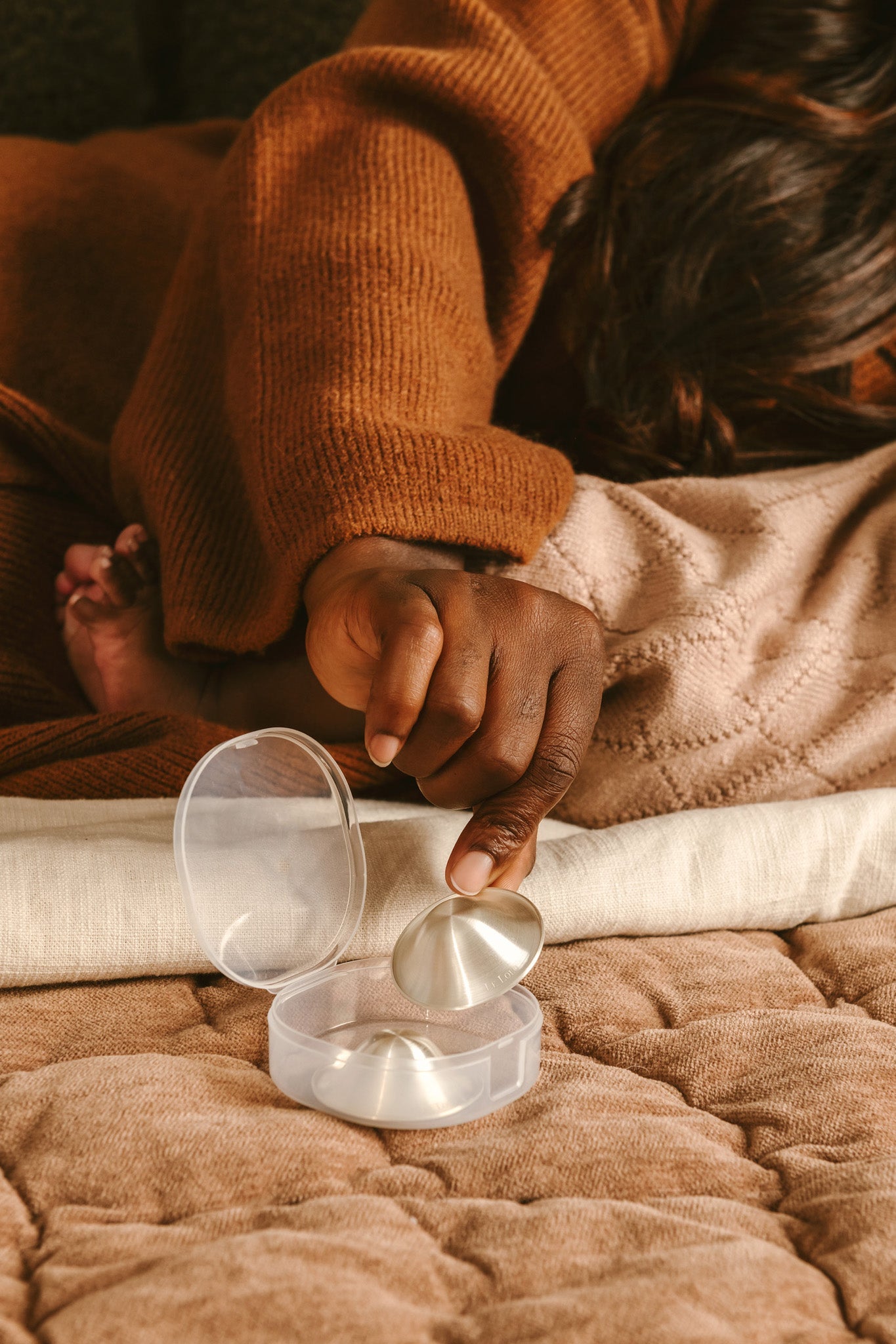 999 Silver Nursing Cups | Le Lolo - additional view