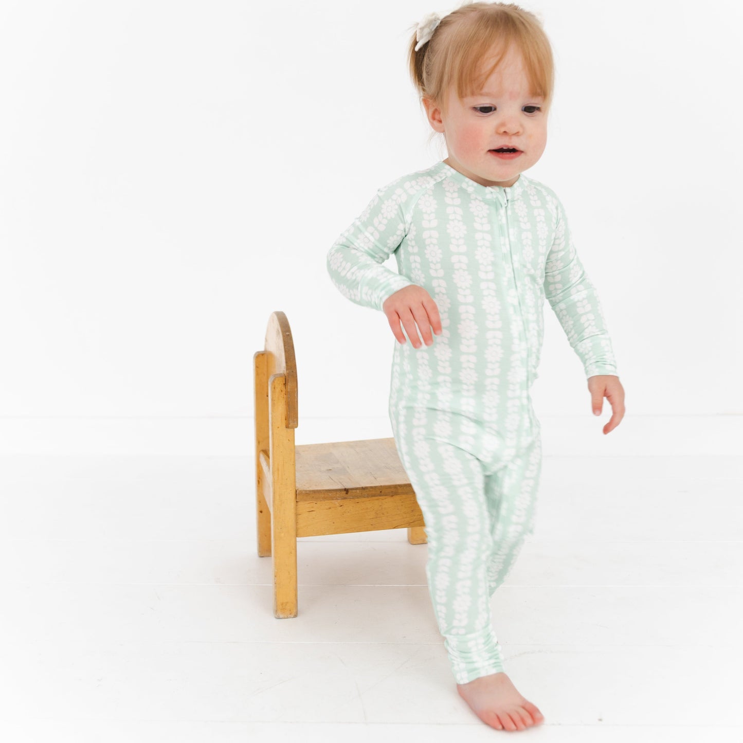 Mint Meadows Bamboo Sleeper
