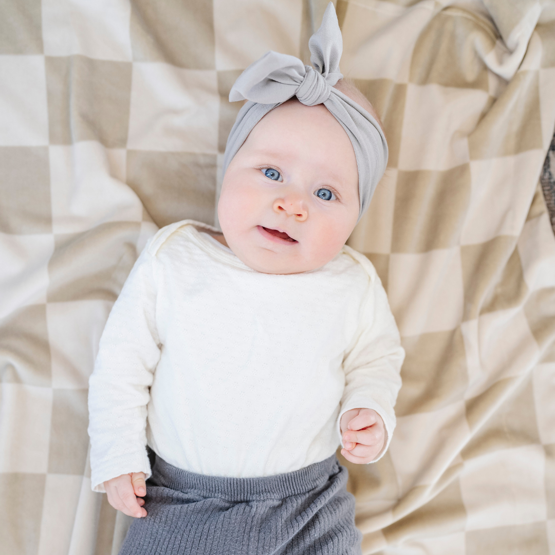 MINKY STRETCH RECEIVING BLANKETS | Saranoni - additional view