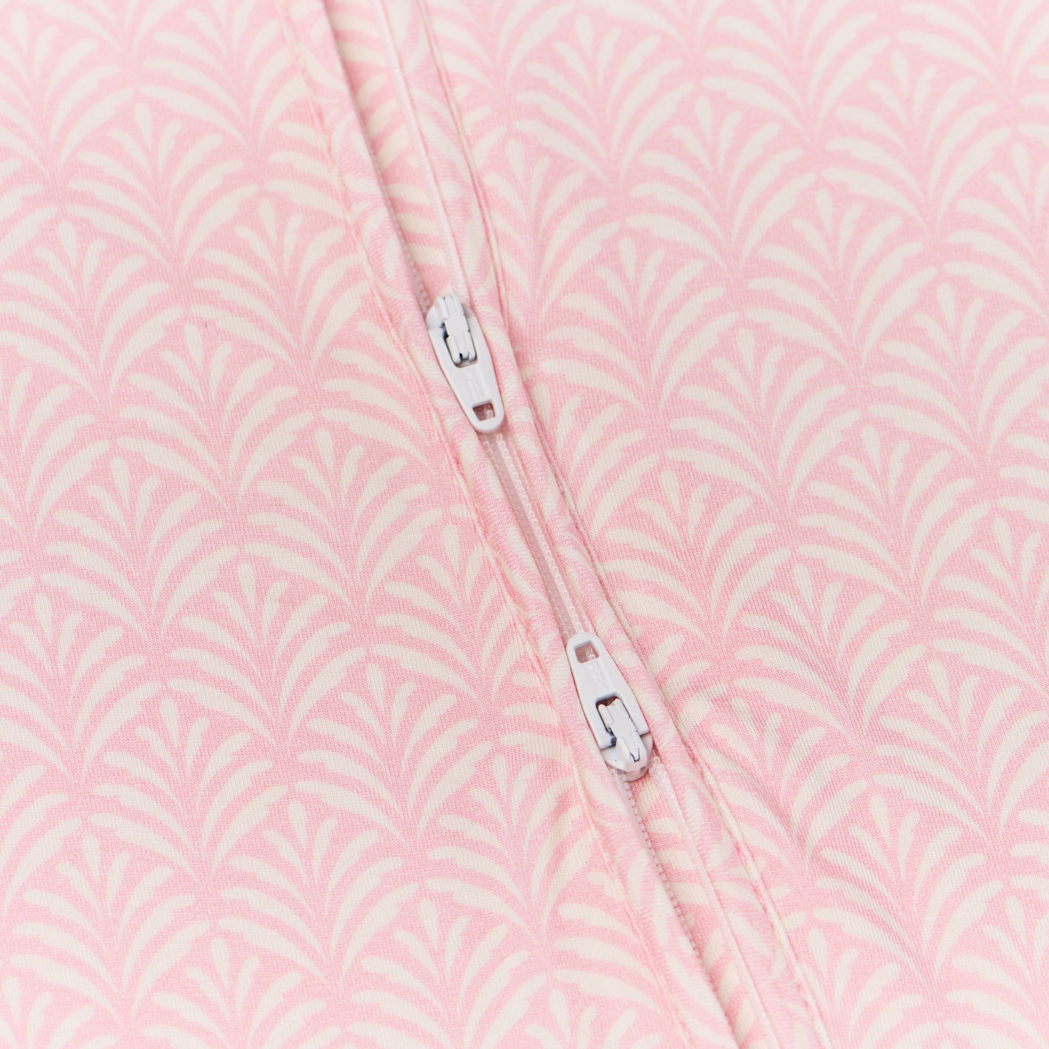 Pink Symphony Bamboo Sleeper | Motette - additional view