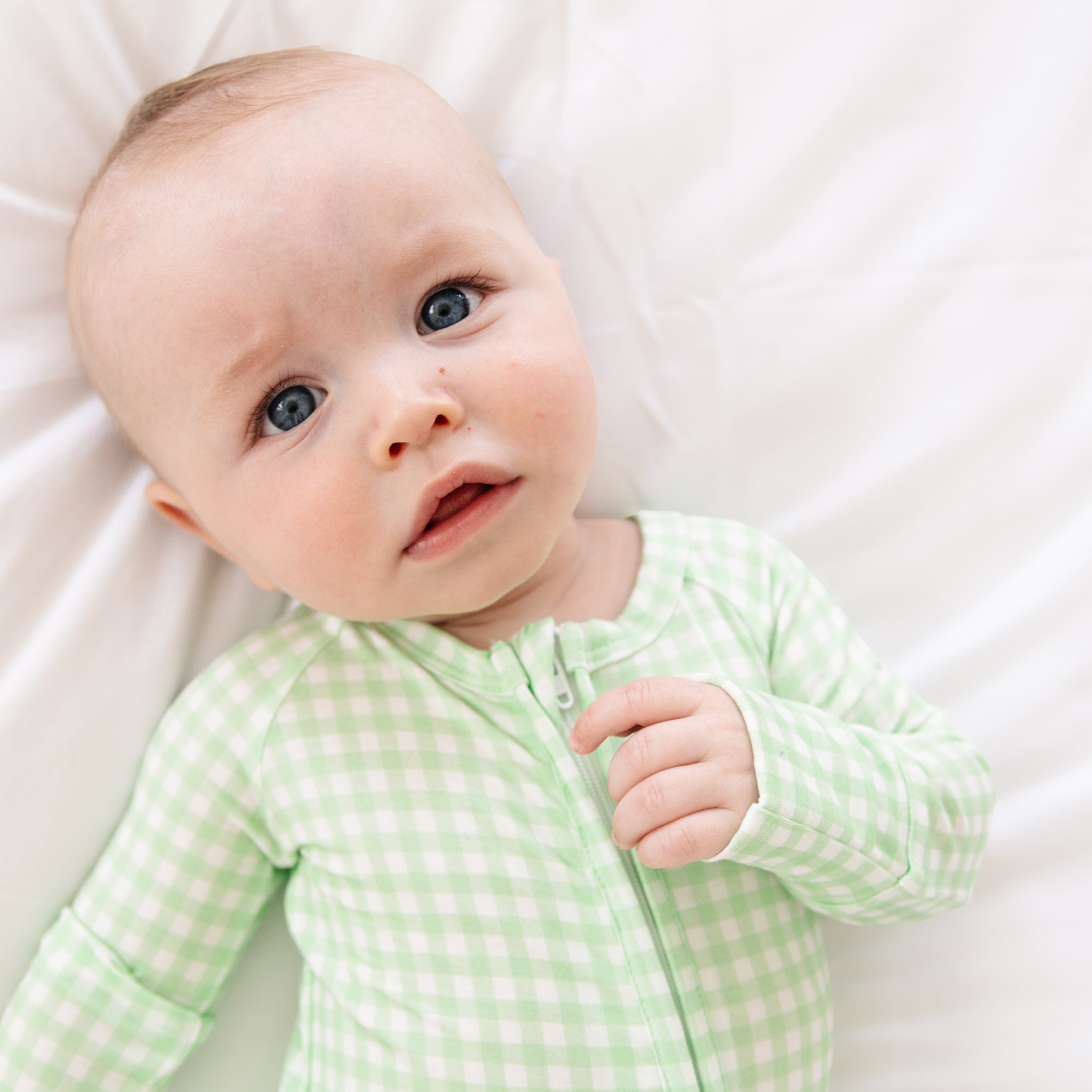 Pistachio Gingham Bamboo Sleeper | Motette - additional view