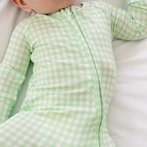 Pistachio Gingham Bamboo Sleeper | Motette - additional view