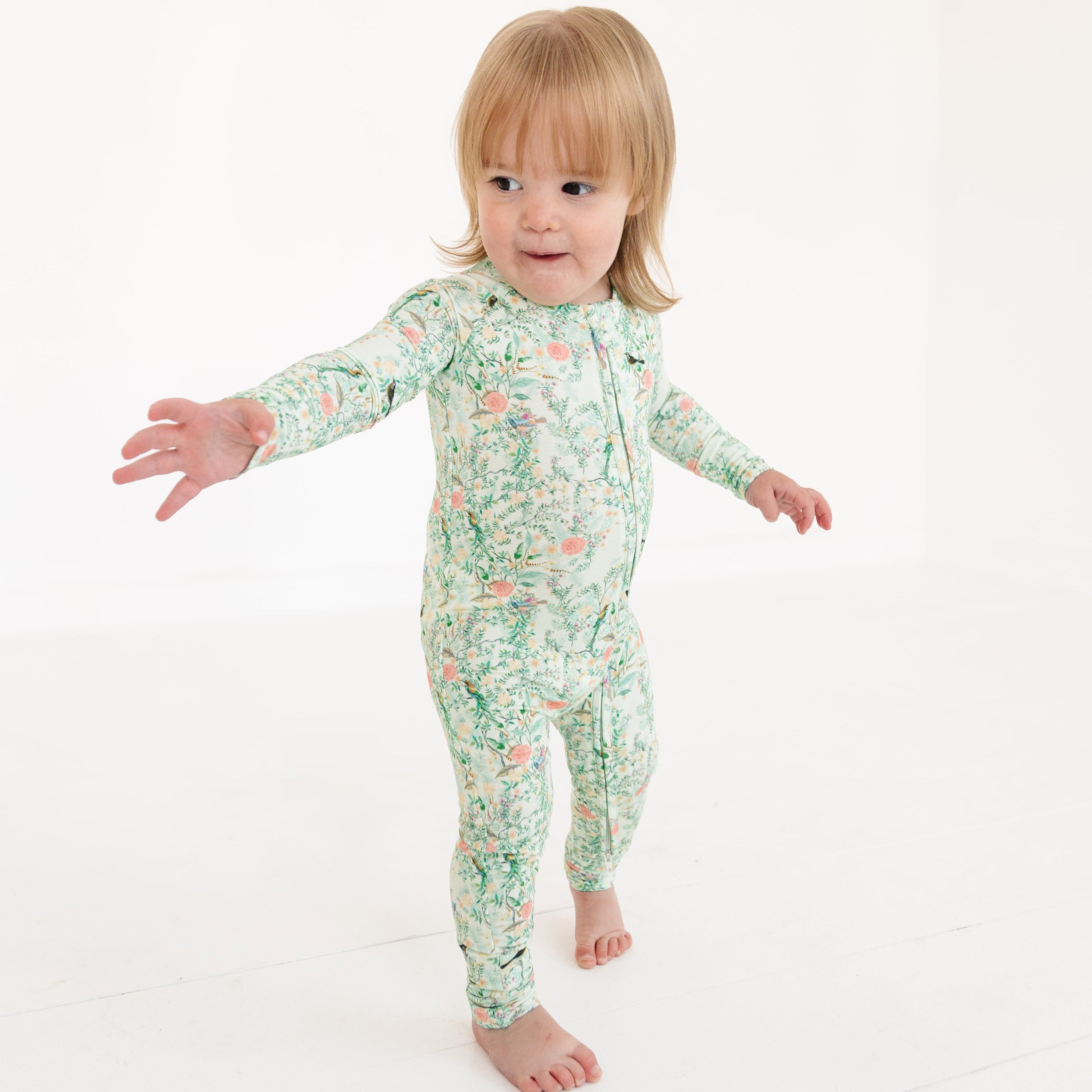 Sage Blossom Bamboo Sleeper | Motette - additional view