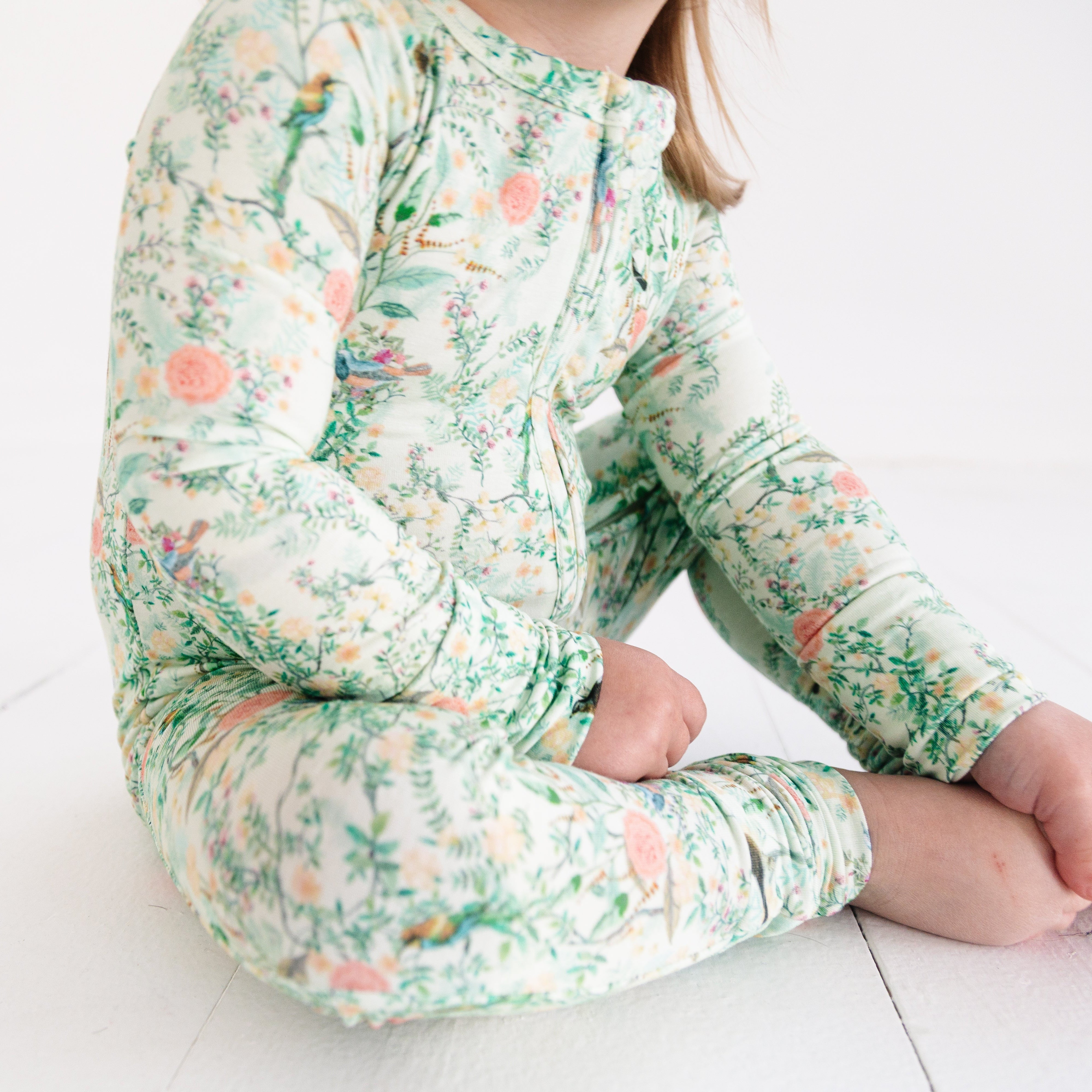 Sage Blossom Bamboo Sleeper | Motette - additional view