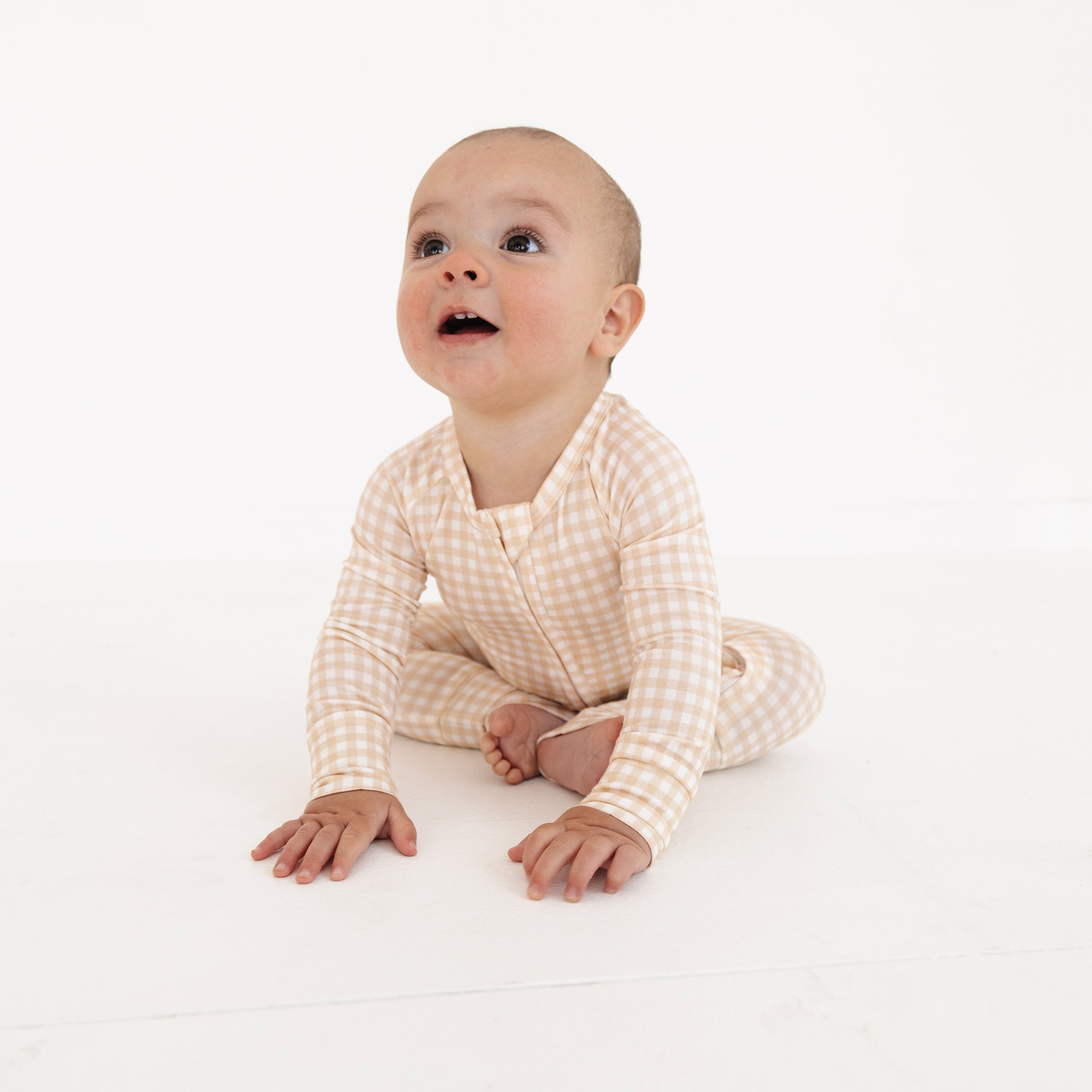 Sandstone Gingham Bamboo Sleeper