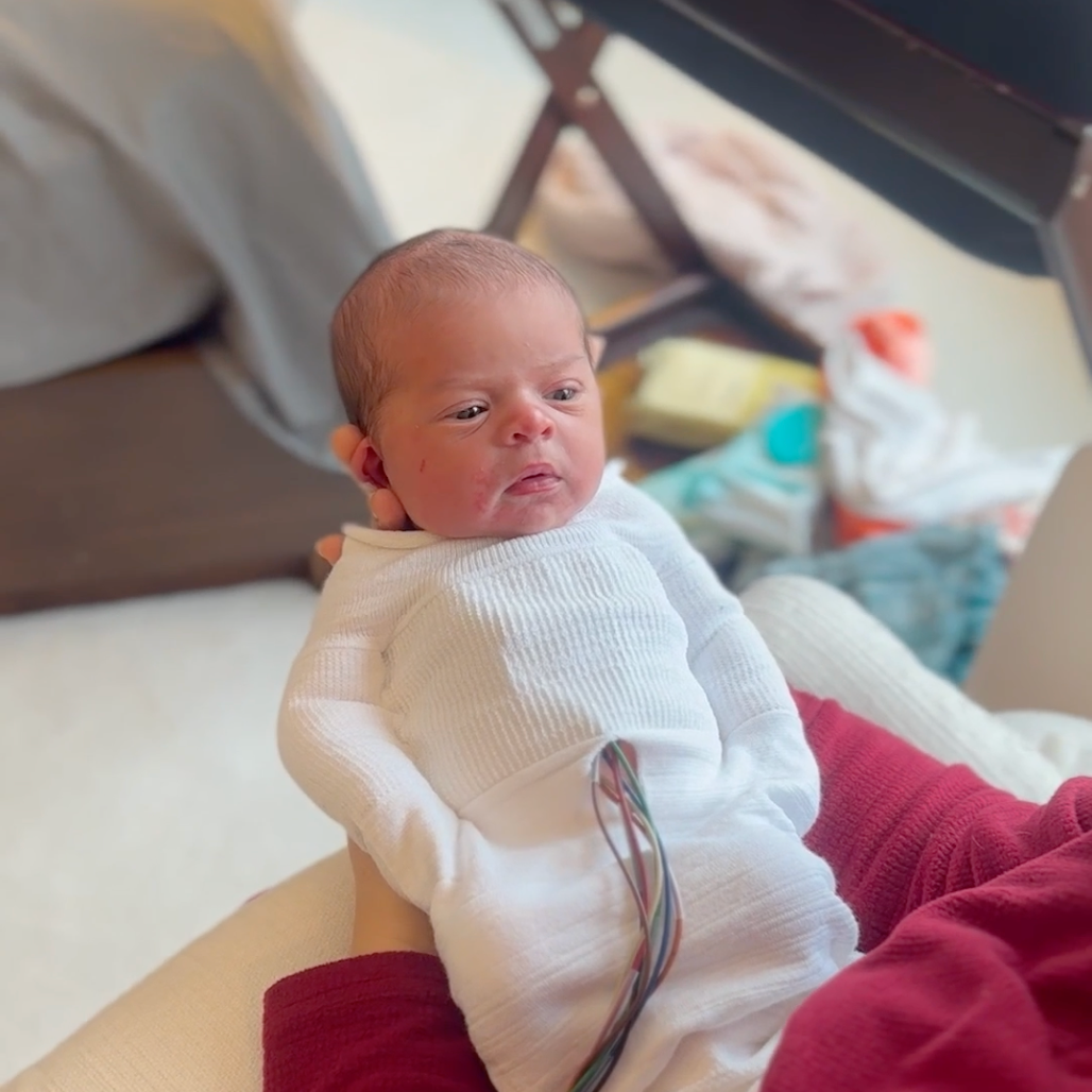 Access Opening Sleep Sack Swaddle Solution | Swaddelini