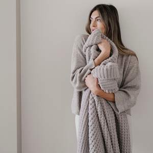 WAFFLE KNIT THROW BLANKETS | Saranoni - additional view