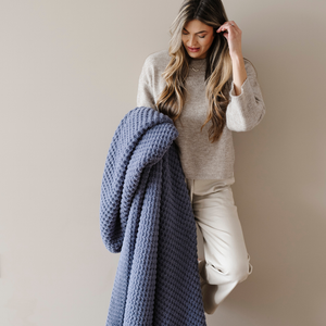 WAFFLE KNIT THROW BLANKETS | Saranoni - additional view