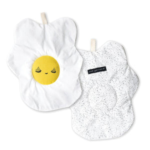 Organic Crinkle Toy - Egg | Wee Gallery - additional view
