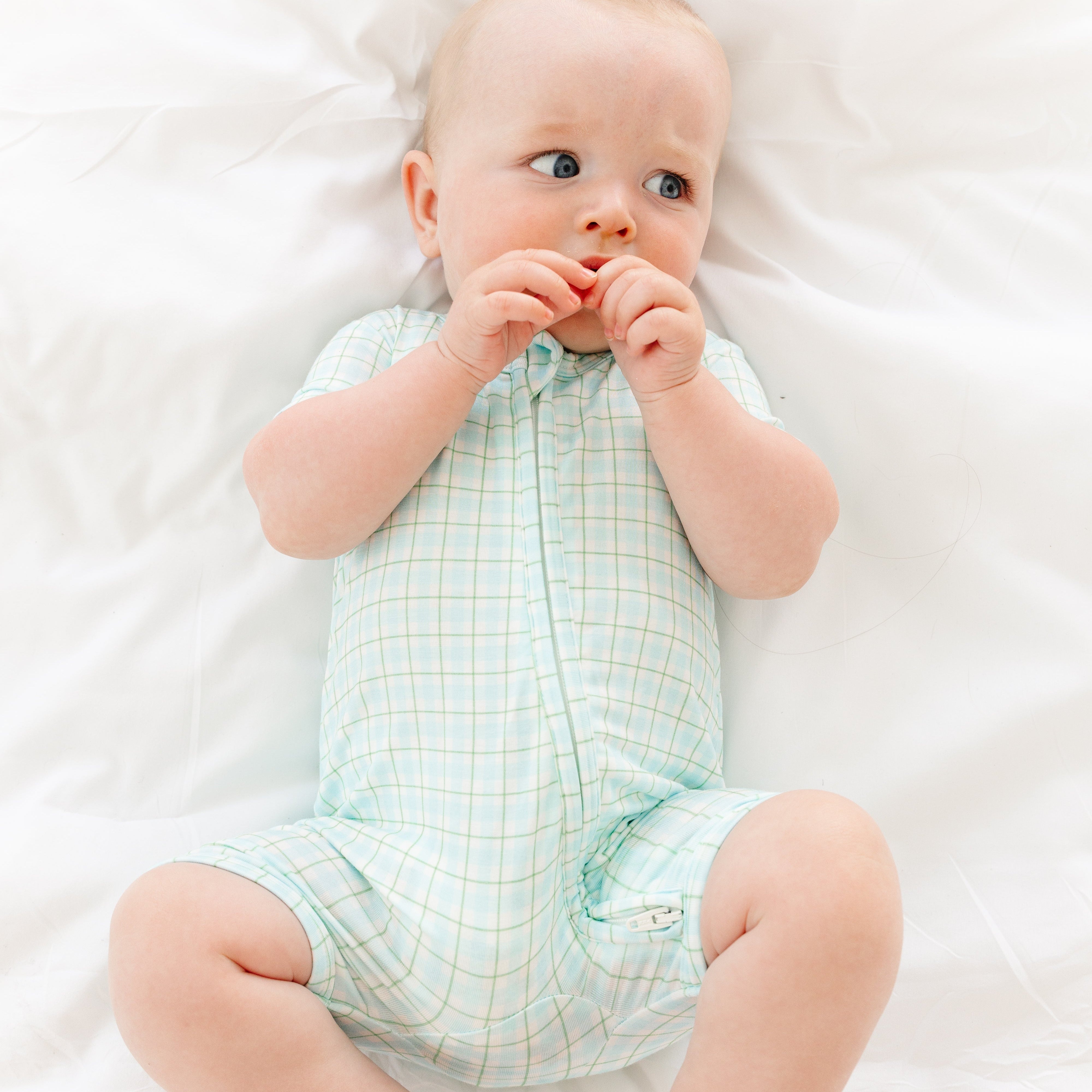 Bluegrass Picnic Short Sleeve & Shorts Bamboo Sleeper | Motette - additional view