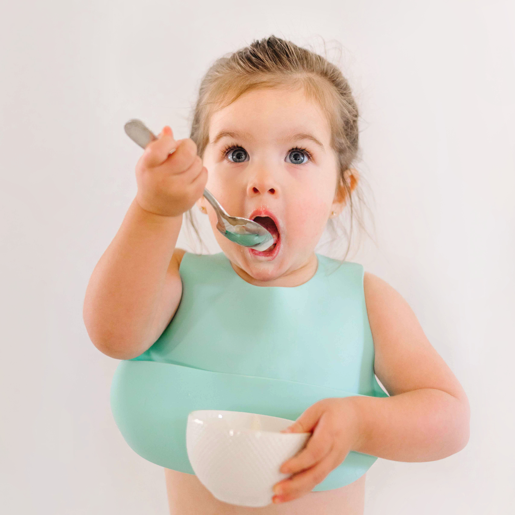 Magnetic Bib - Kiwi Bliss | Babynetic - additional view