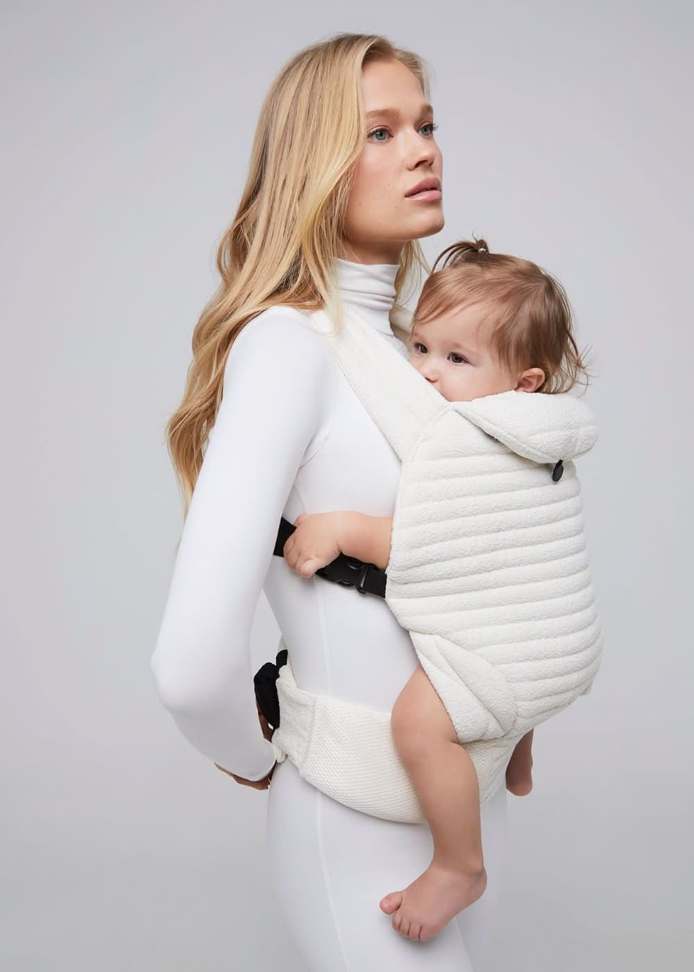 The Armadillo Baby Carrier - Cloud | BUMPSUIT - additional view