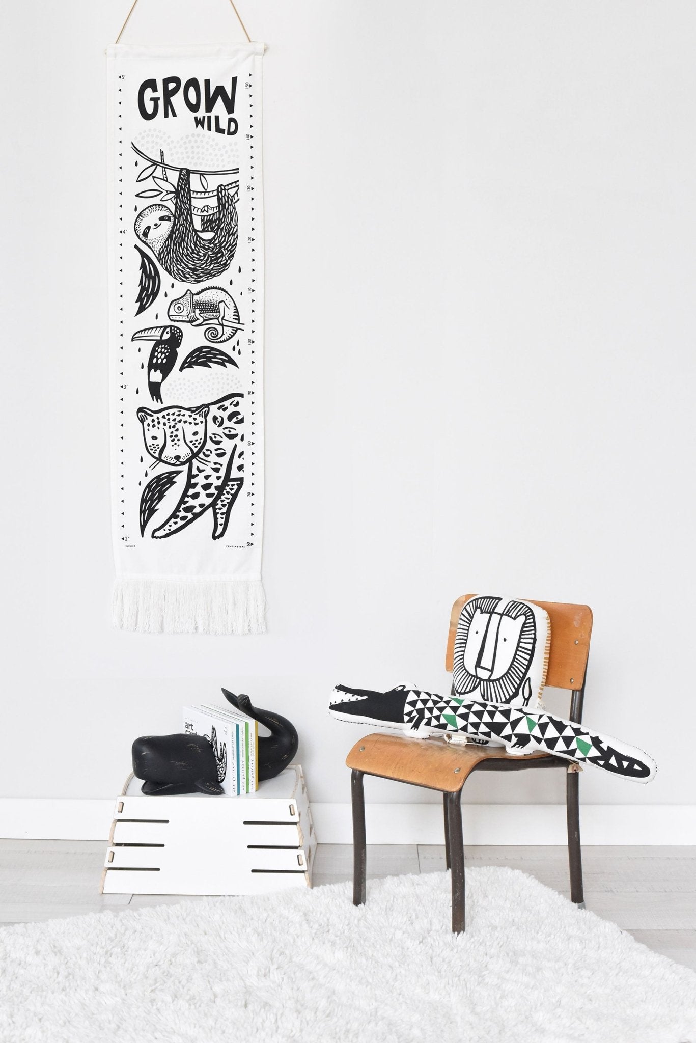 Canvas Growth Chart - Rainforest | Wee Gallery - additional view