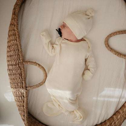 Ribbed Knotted Baby Gown + Beanie Set