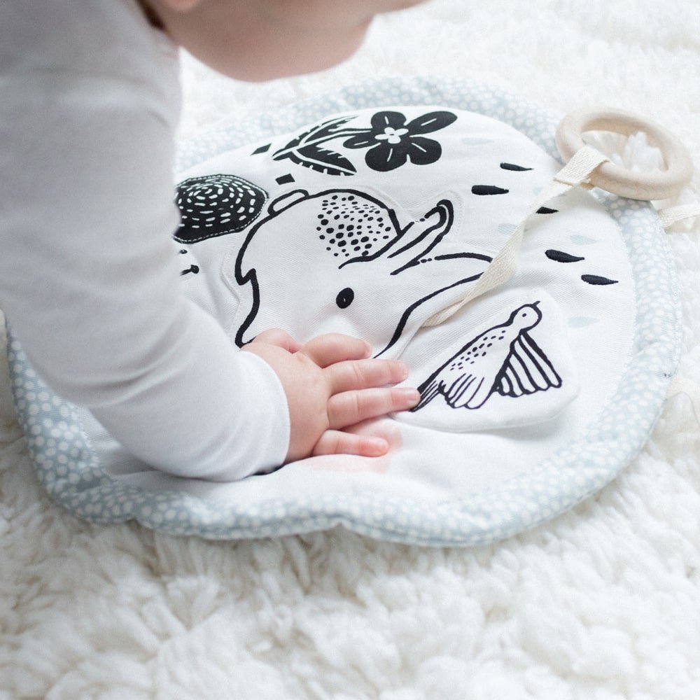 Organic Activity Pad - Meadow | Wee Gallery - additional view