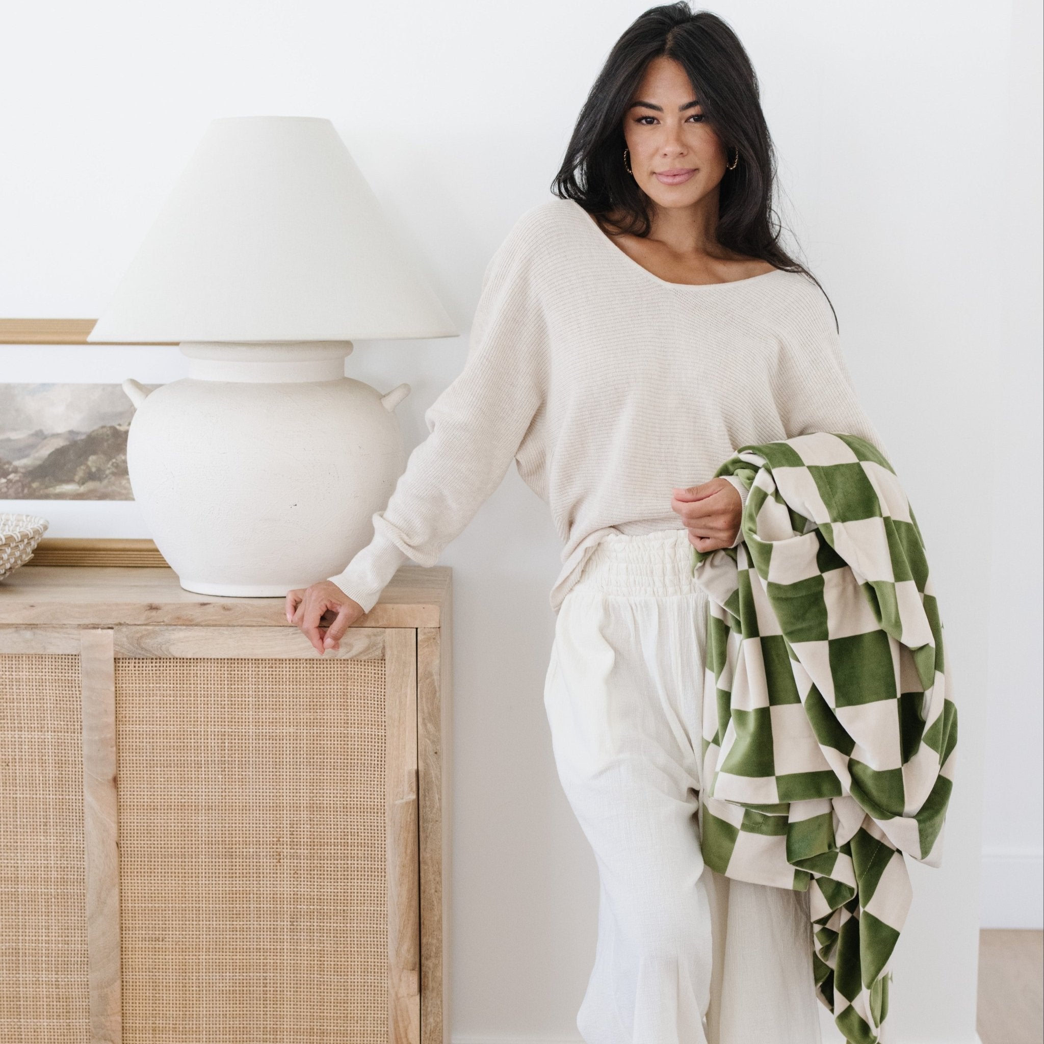 MINKY STRETCH THROW BLANKETS | Saranoni - additional view