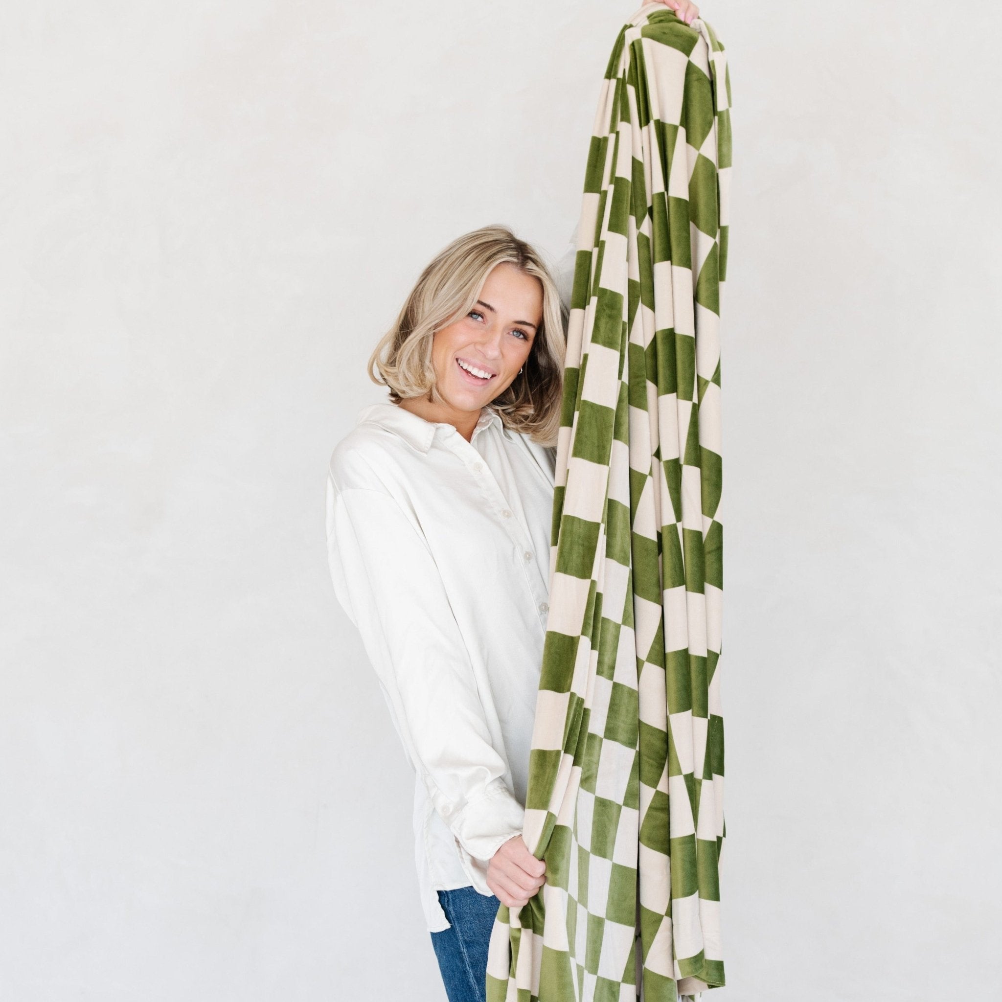 MINKY STRETCH XL THROW BLANKETS | Saranoni - additional view
