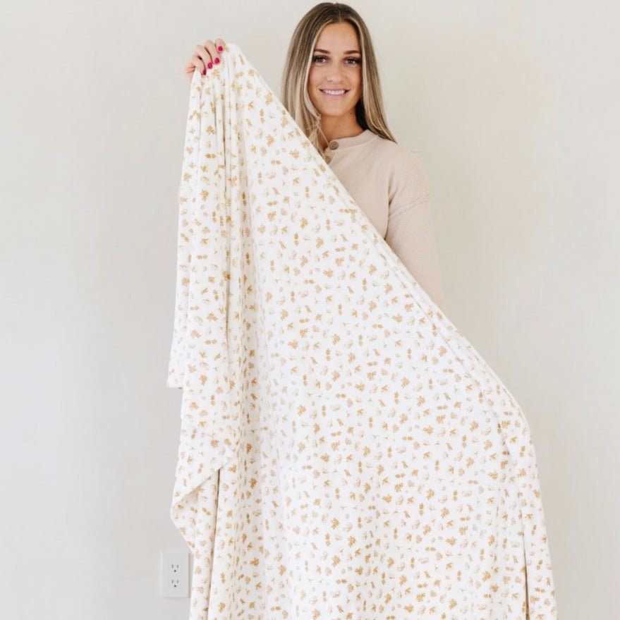 MINKY STRETCH XL THROW BLANKETS | Saranoni