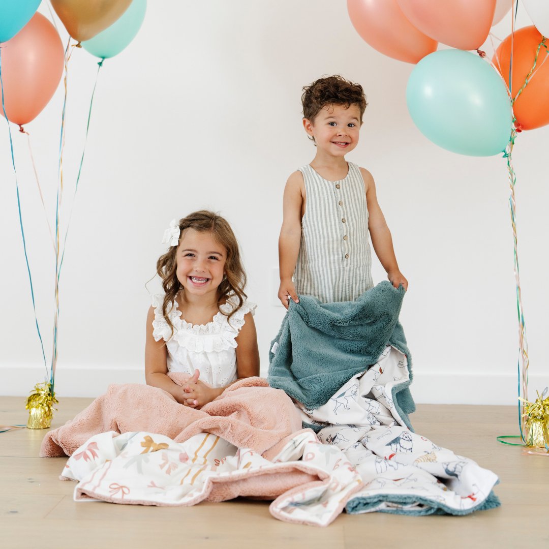 MINKY/LUSH TODDLER BLANKETS | Saranoni - additional view