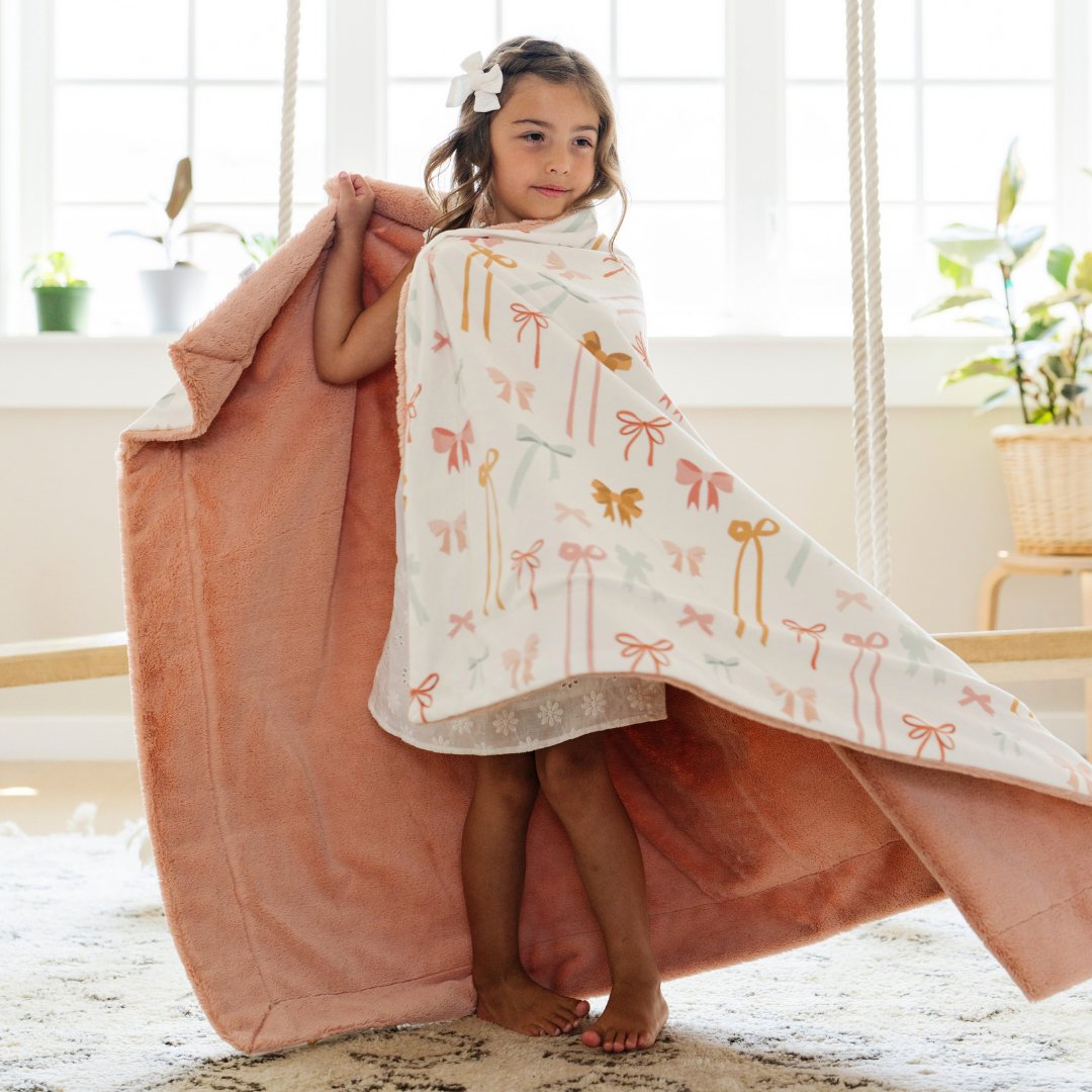 MINKY/LUSH TODDLER BLANKETS | Saranoni - additional view