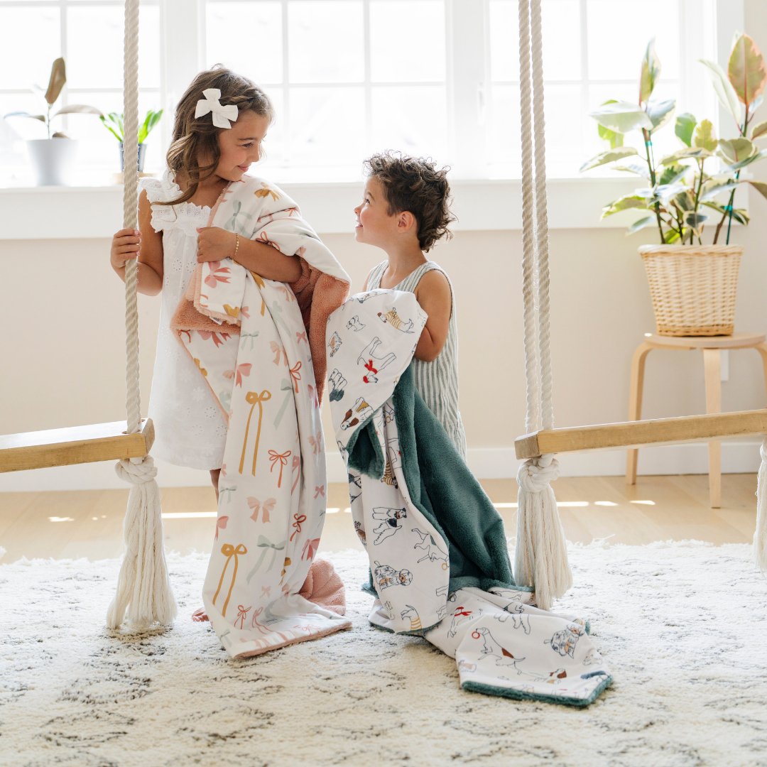 MINKY/LUSH TODDLER BLANKETS | Saranoni - additional view