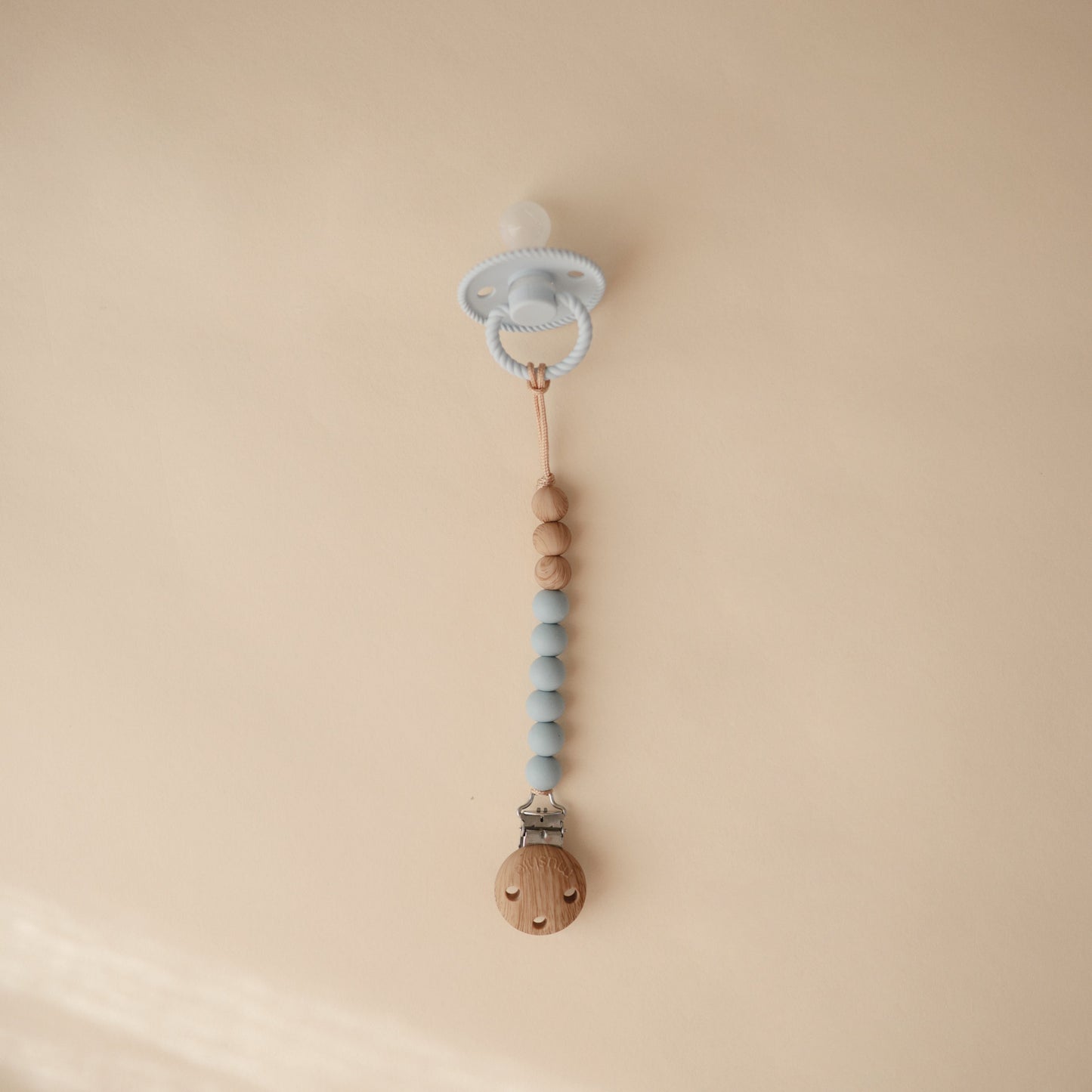 Silicone Pacifier Clip | Eva