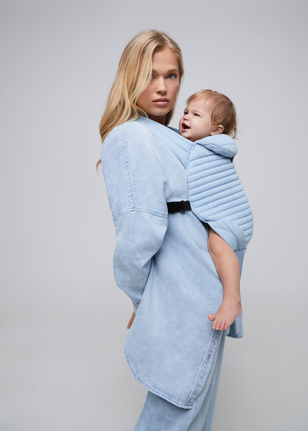 The Armadillo Baby Carrier - Denim