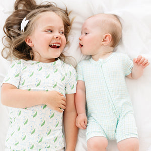 Bluebell Bows Short Sleeve & Shorts Bamboo Toddler Pajama Set | Motette - additional view