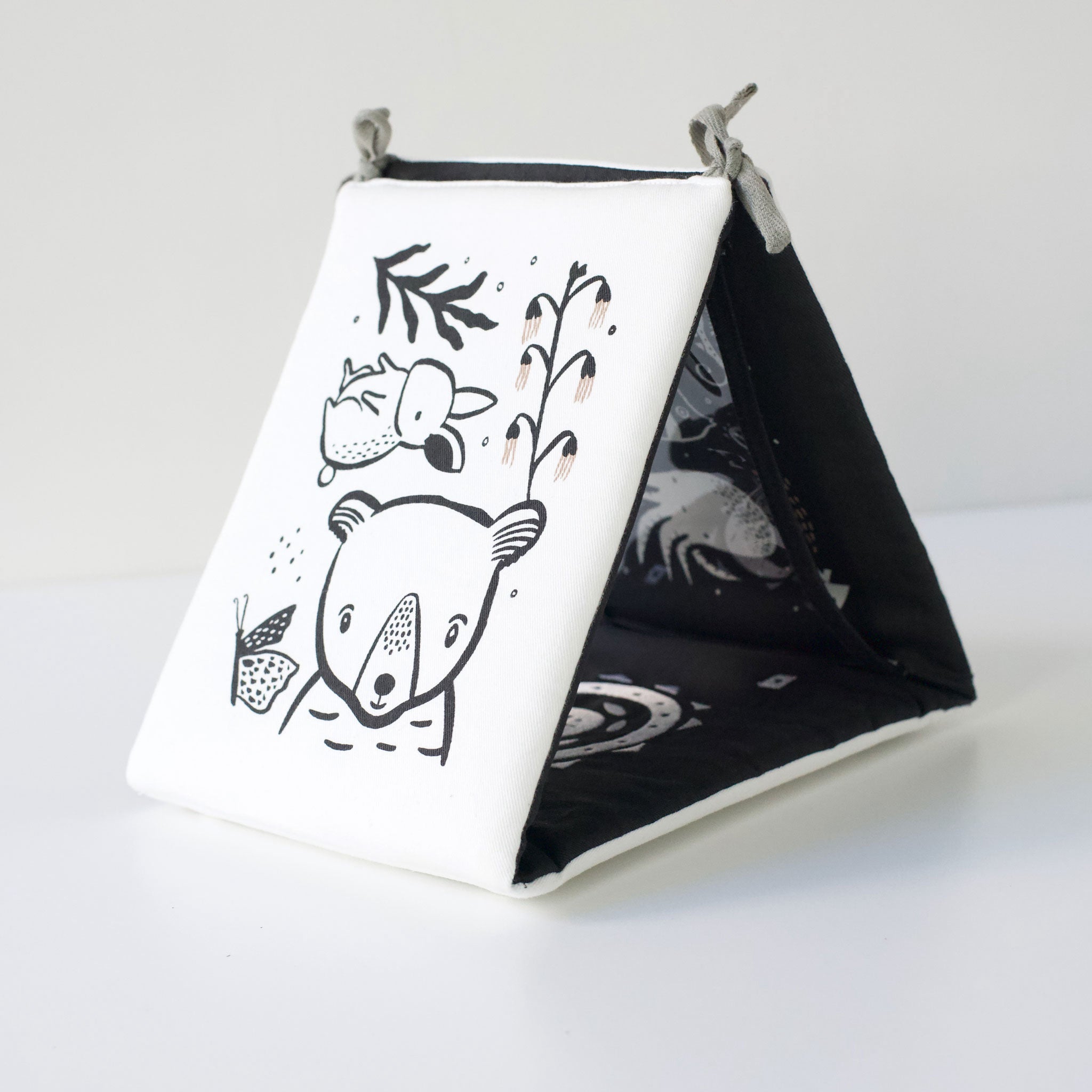 Baby Tummy Time Gallery with Mirror Bundle | Wee Gallery - additional view