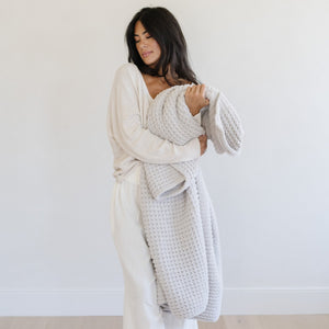 WAFFLE KNIT THROW BLANKETS | Saranoni - additional view