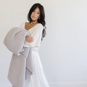 WAFFLE KNIT THROW BLANKETS | Saranoni - additional view