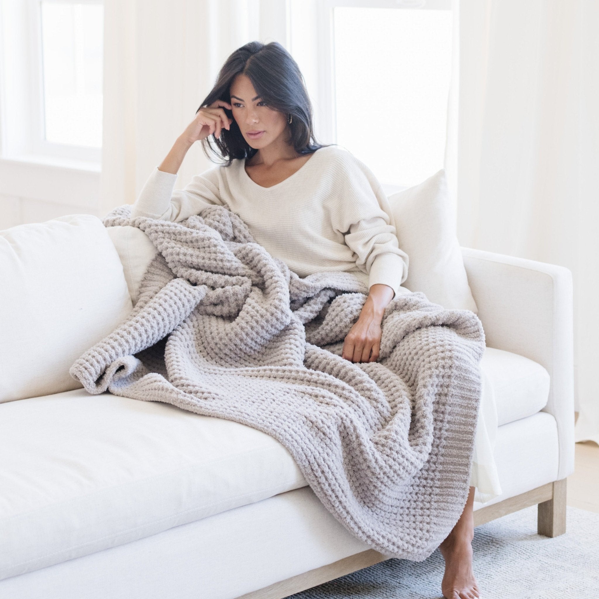 WAFFLE KNIT THROW BLANKETS | Saranoni - additional view