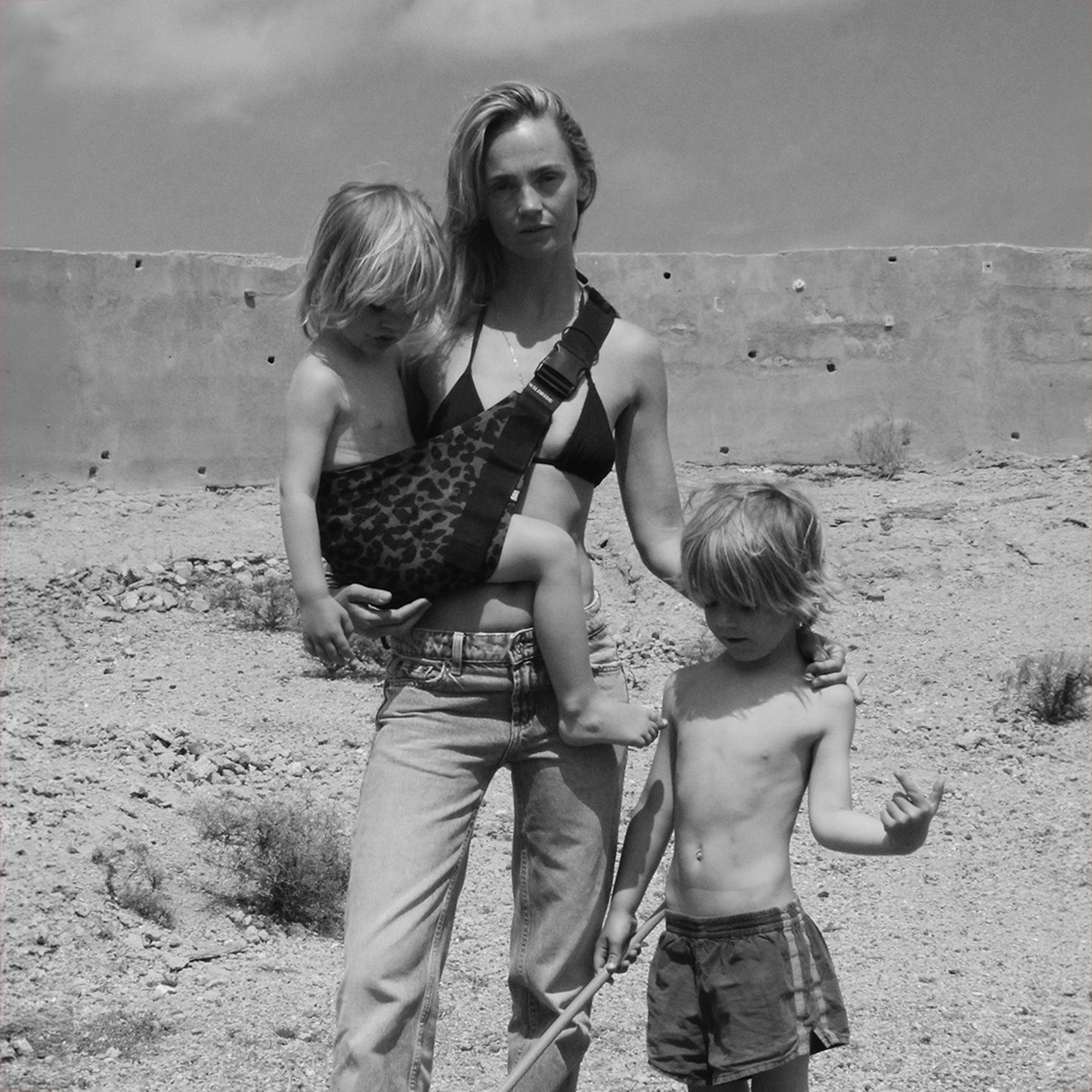 comfortable hands free toddler carrier
